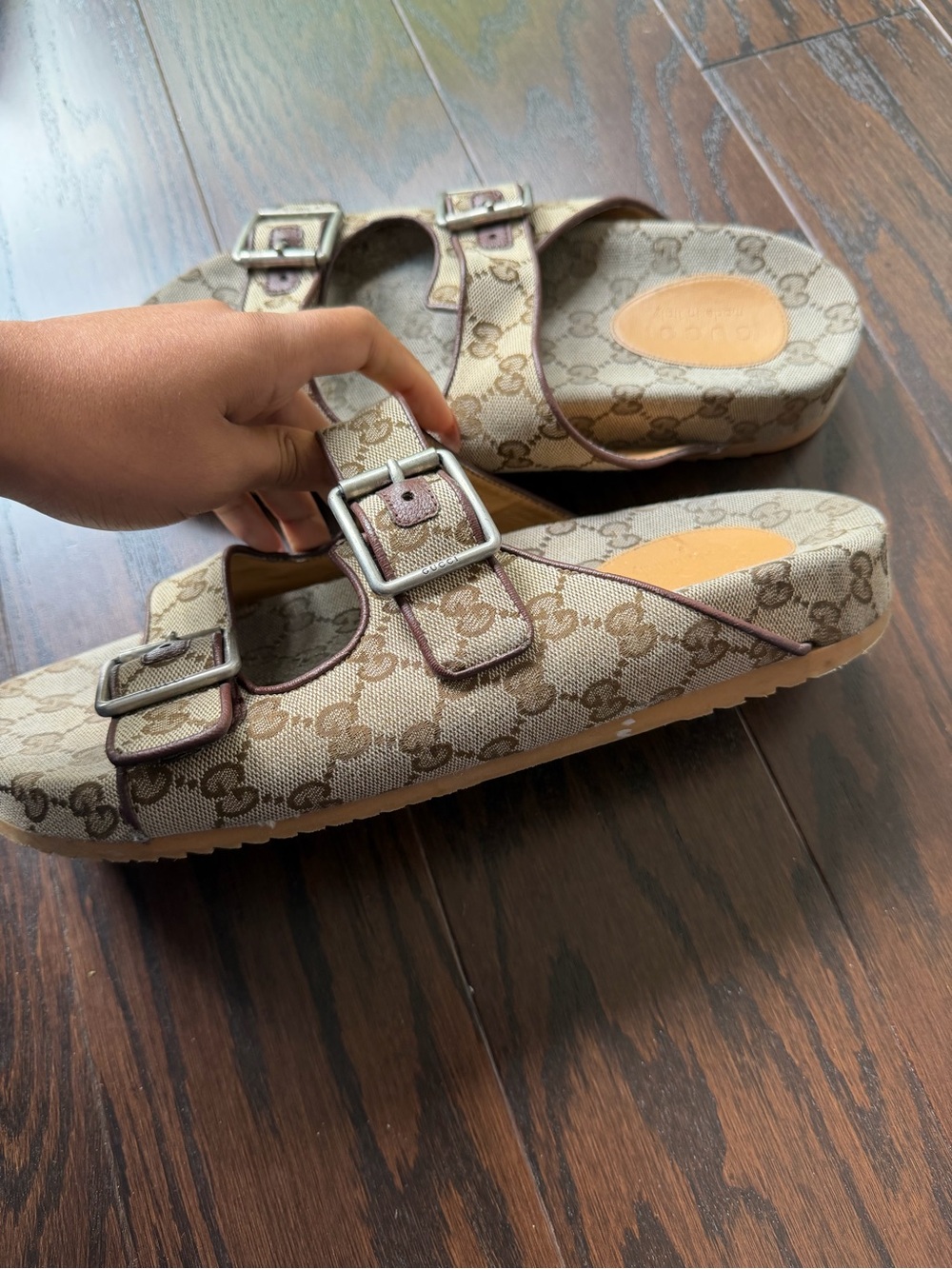 Gucci Slide Sandals in beige GG monogram canvas size 11M - Picture 2 of 4